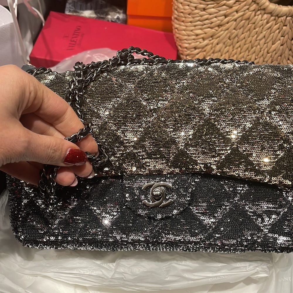 Chanel sequins bag - Picture 3 of 8